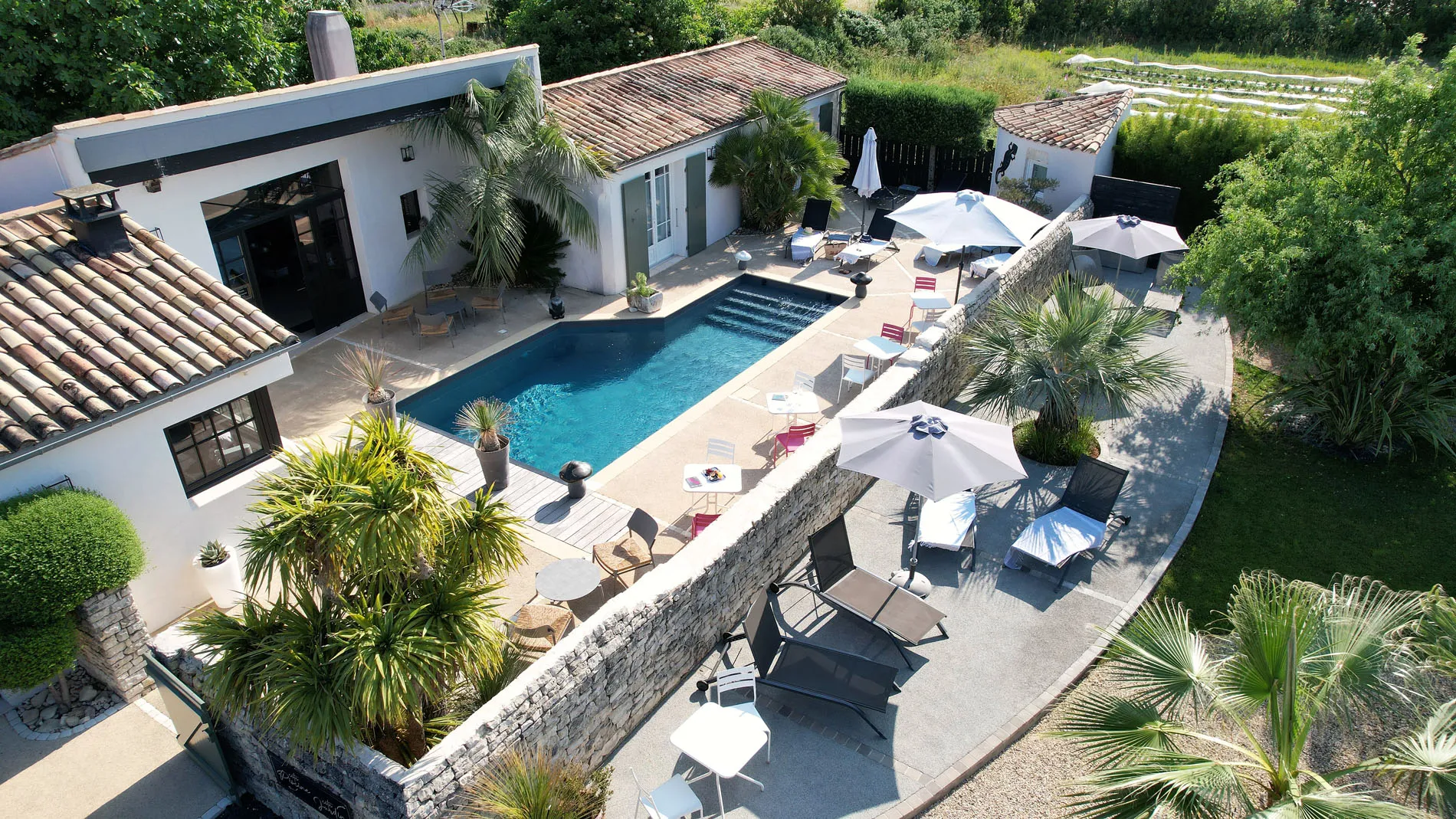 Vue aérienne – L'Île Sous Le Vent